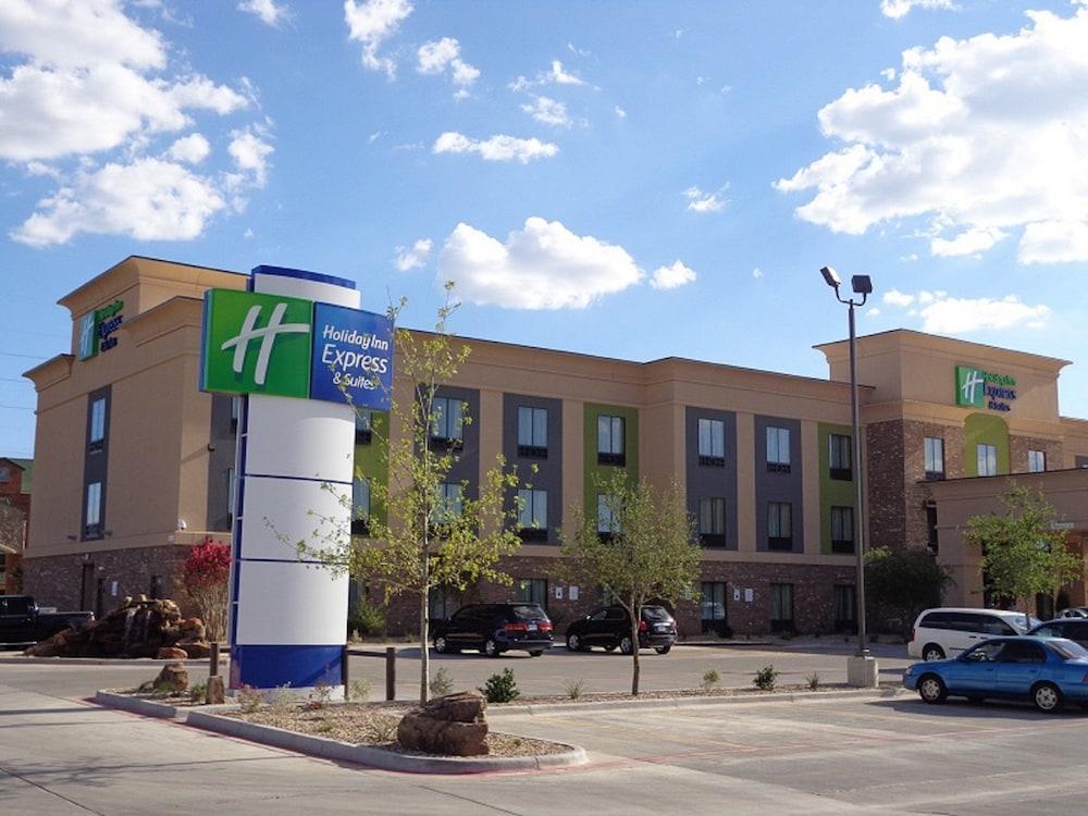 Holiday Inn Express And Suites Lubbock South By Ihg Buitenkant foto