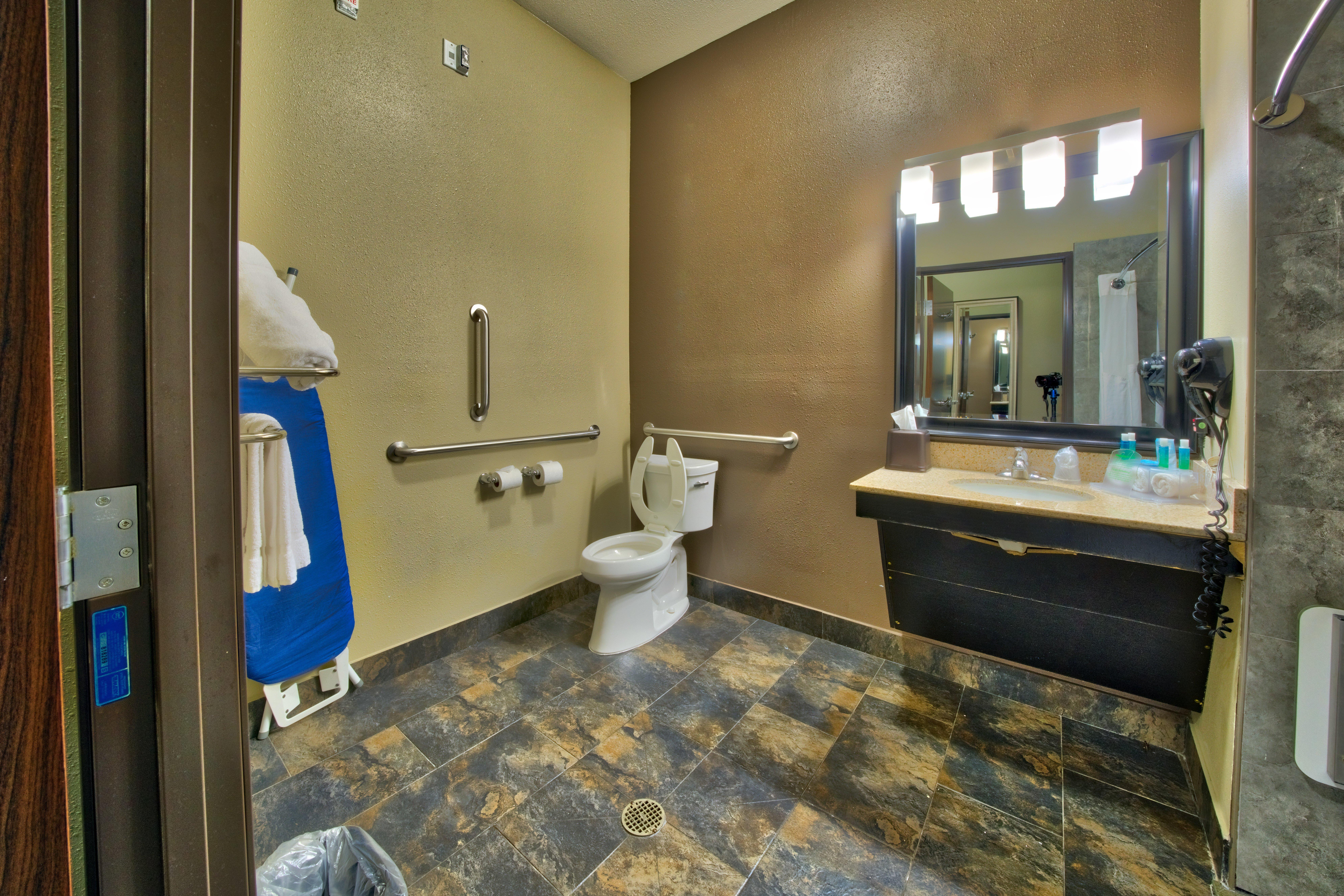 Holiday Inn Express And Suites Lubbock South By Ihg Buitenkant foto