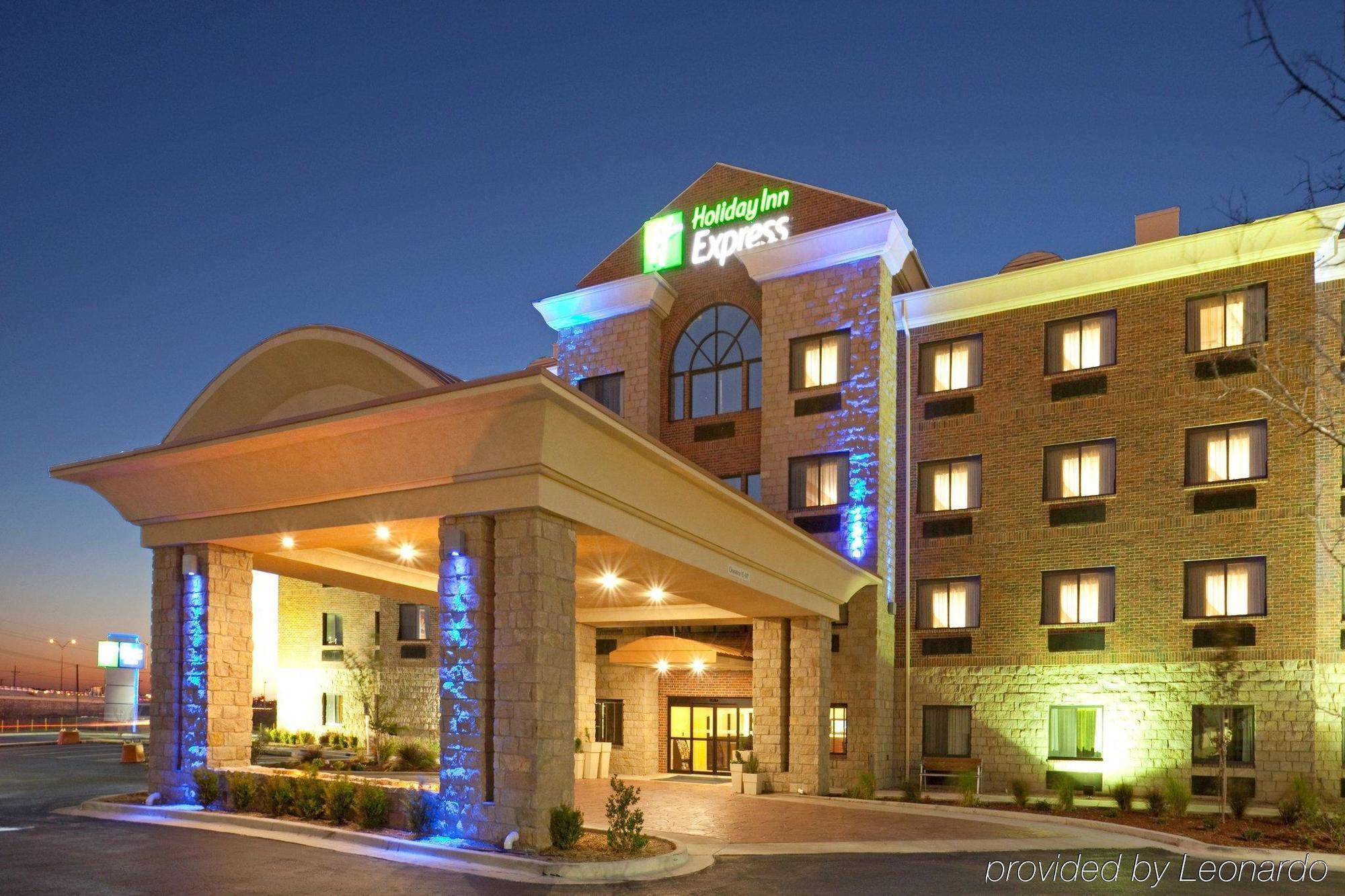 Holiday Inn Express And Suites Lubbock South By Ihg Buitenkant foto
